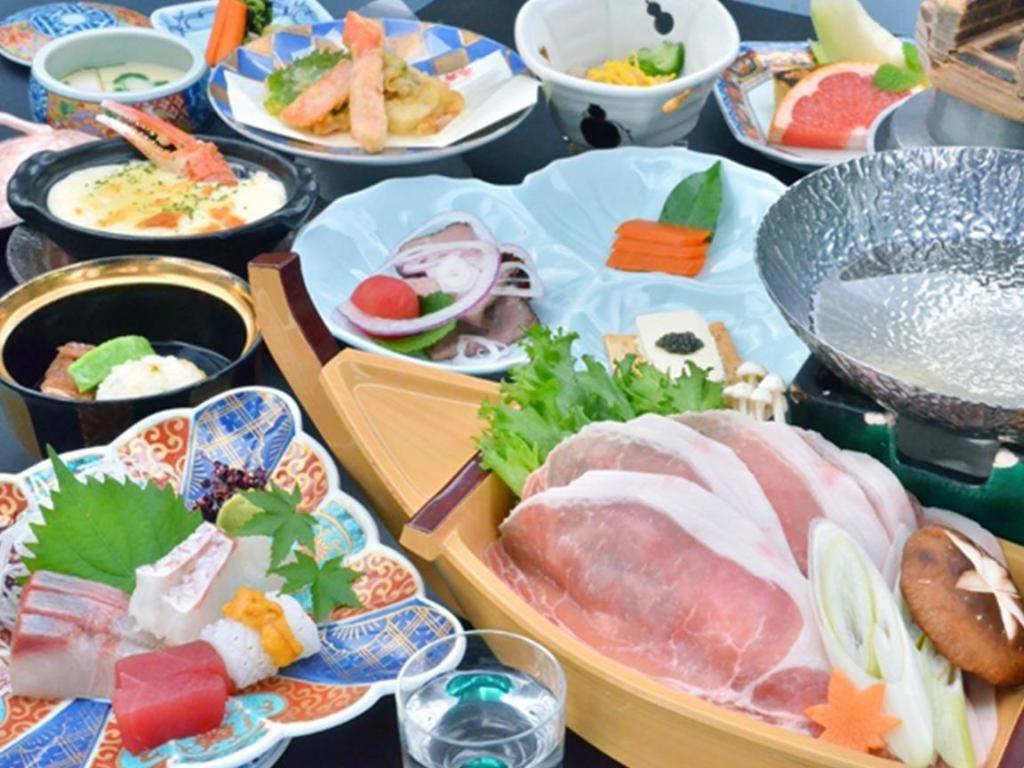 Takeo Onsen Heights Hotel Buitenkant foto