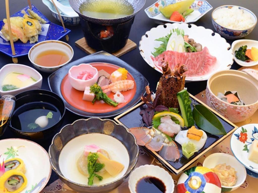 Takeo Onsen Heights Hotel Buitenkant foto